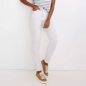 Madewell White 9” High Riser Skinny Skinny 32T Jeans